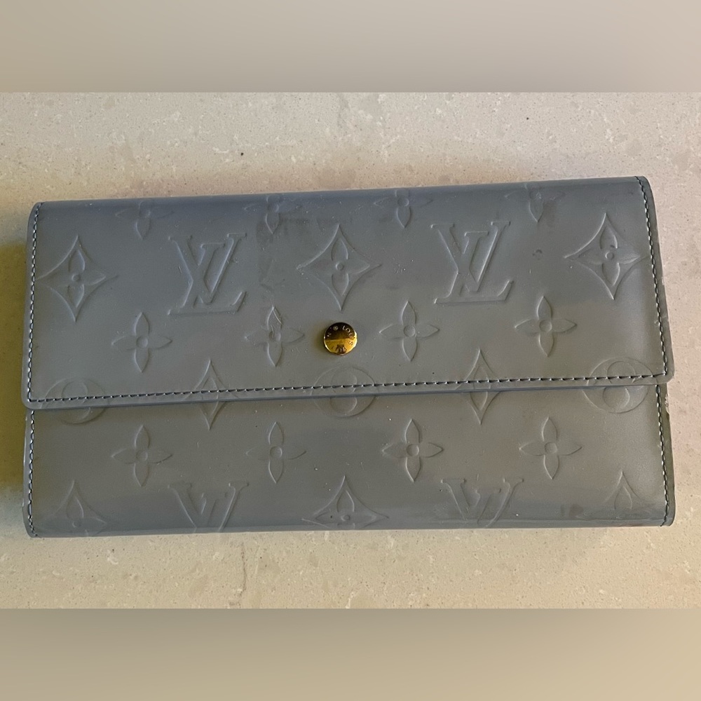 Louis Vuitton Blue Vernis Sarah Wallet